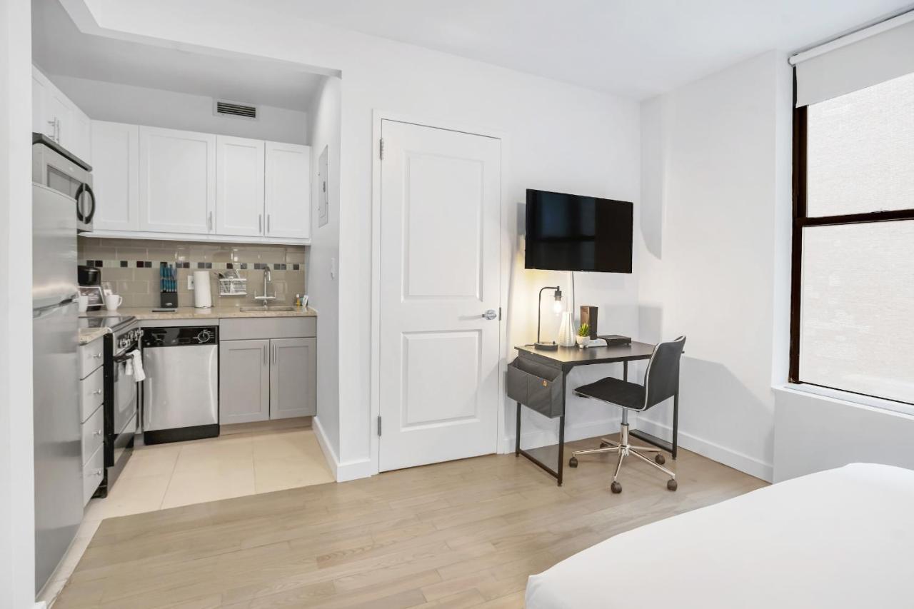 National At 888 Sixth Avenue - Furnished Apartamento